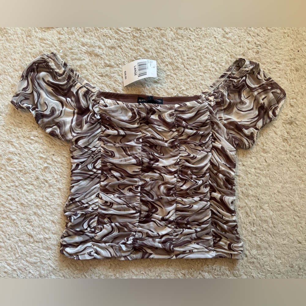 NWT crop top